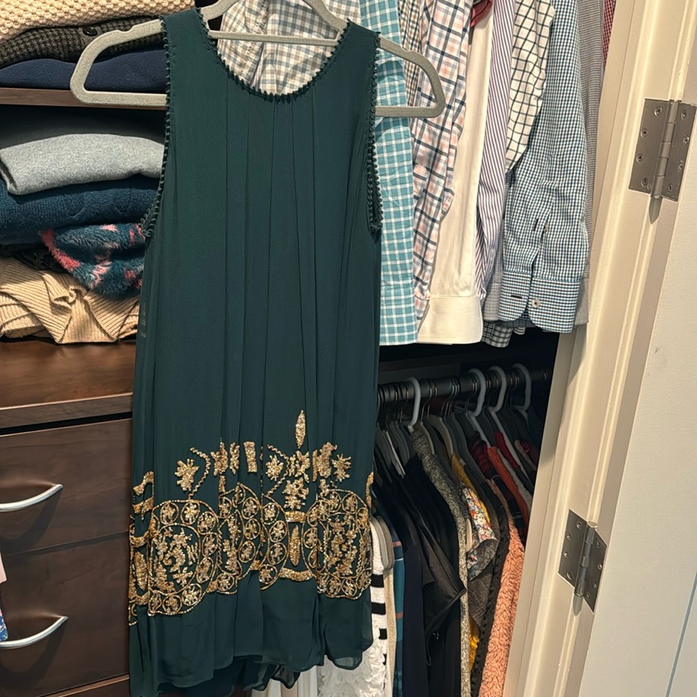 Anthropologie size 0 above the knee dress